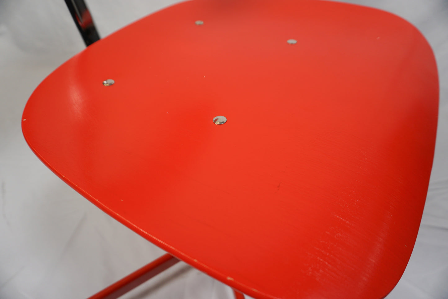 Vintage bright red Kevi task/desk chair