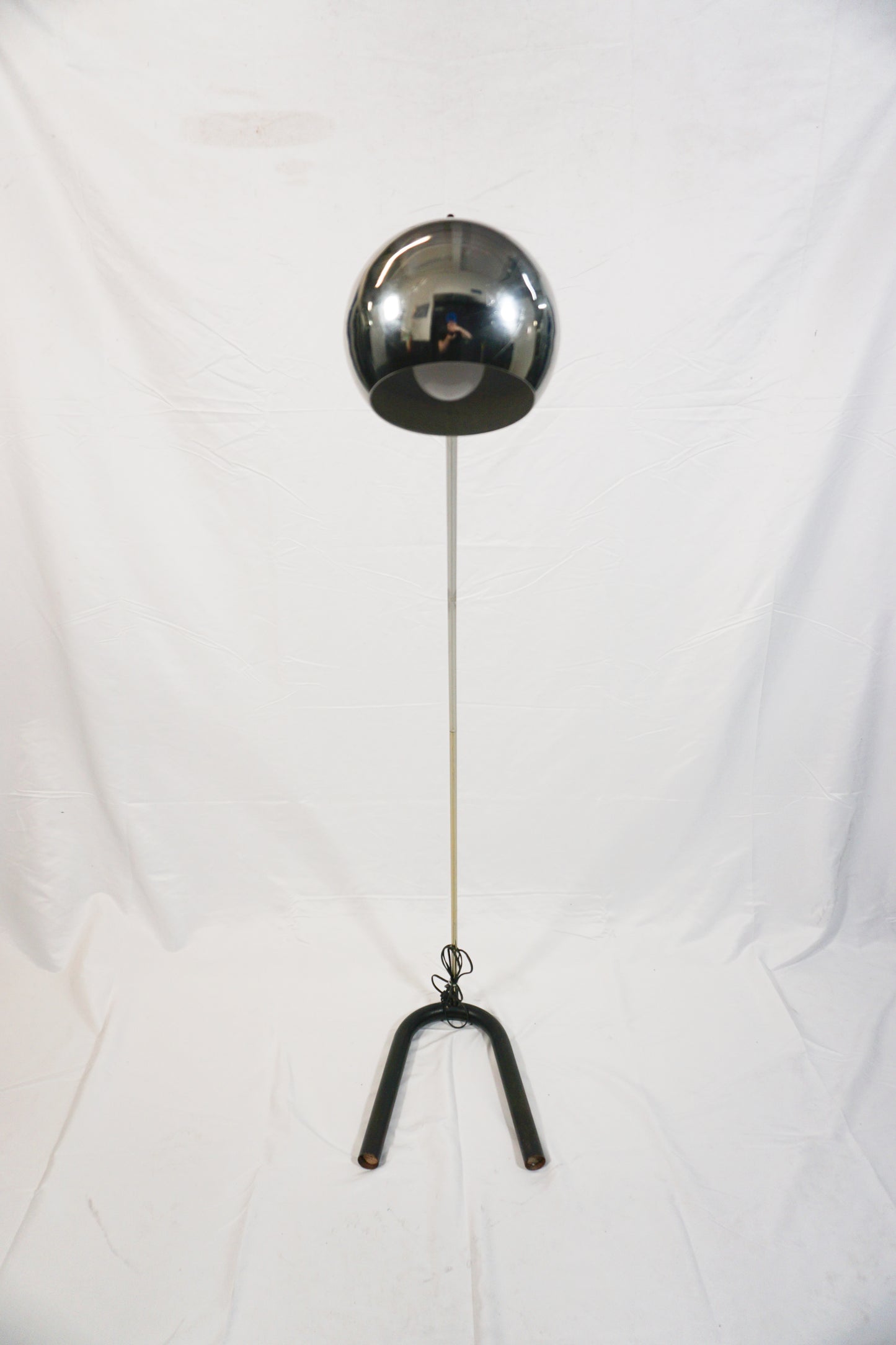 Vintage chrome arc articulating orbital shade prong-base floor lamp