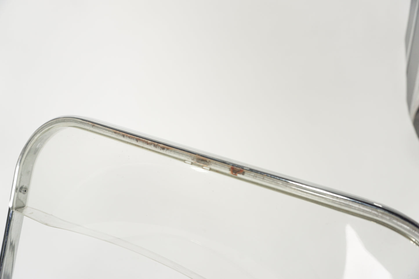 Anonima Castelli, Plia Chairs, by Giancarlo Piretti