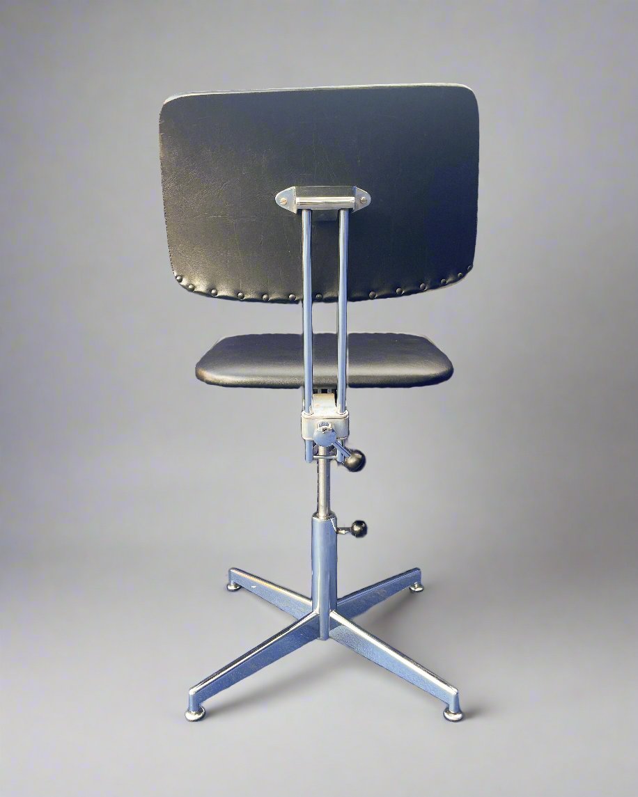 Asko Finland Swivel Chair