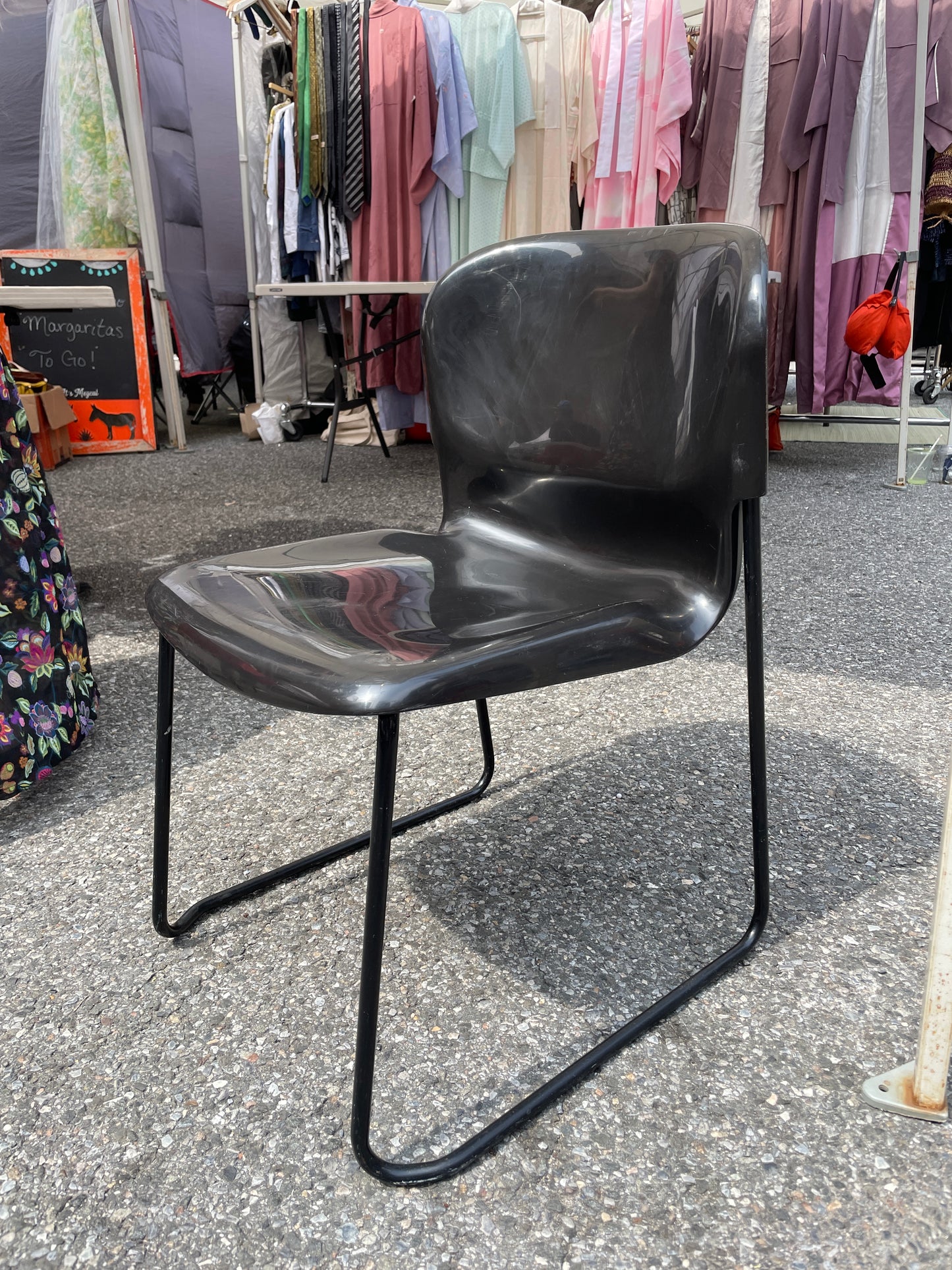 Gerd Lange, Molded plastic side chair, nova DSM400K